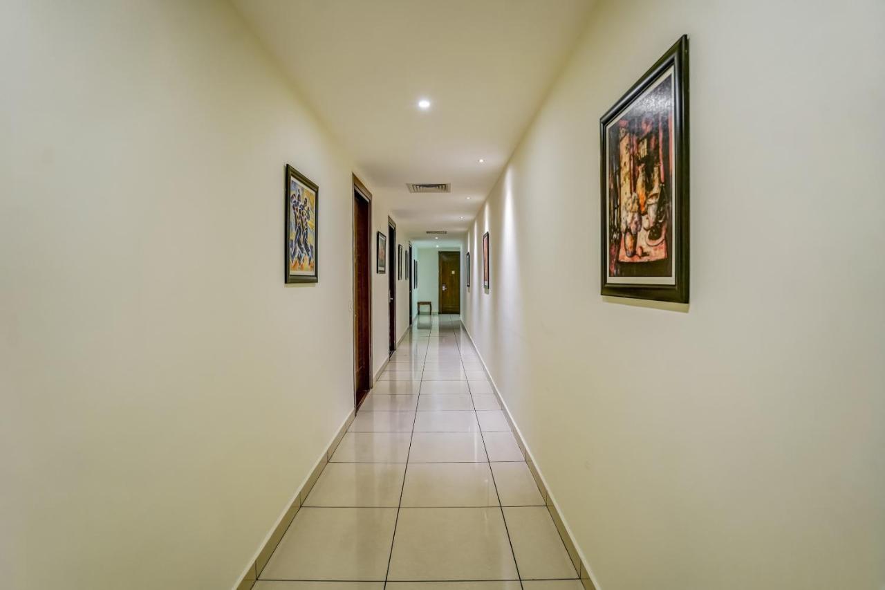 Townhouse 552Hotel Royal Court ชลันธระ ภายนอก รูปภาพ