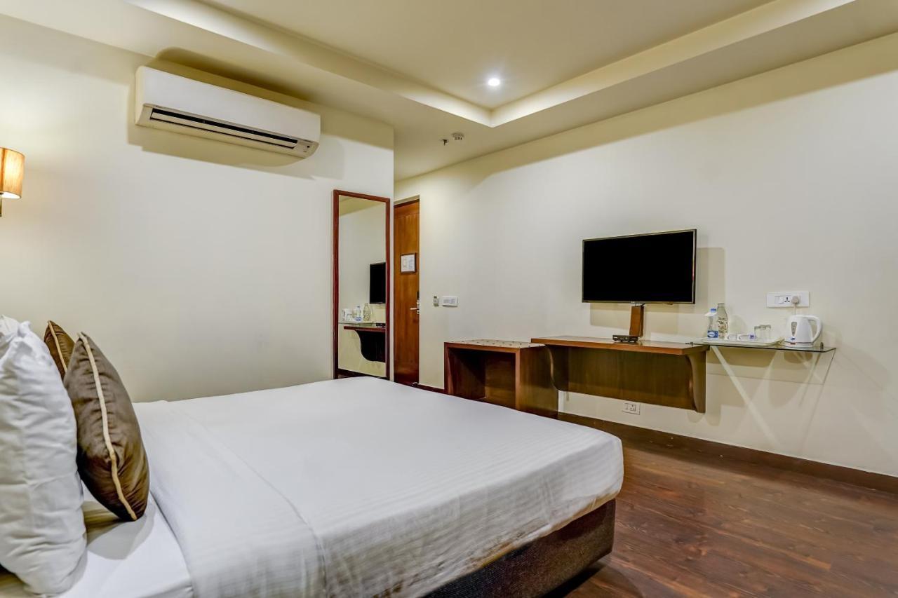 Townhouse 552Hotel Royal Court ชลันธระ ภายนอก รูปภาพ