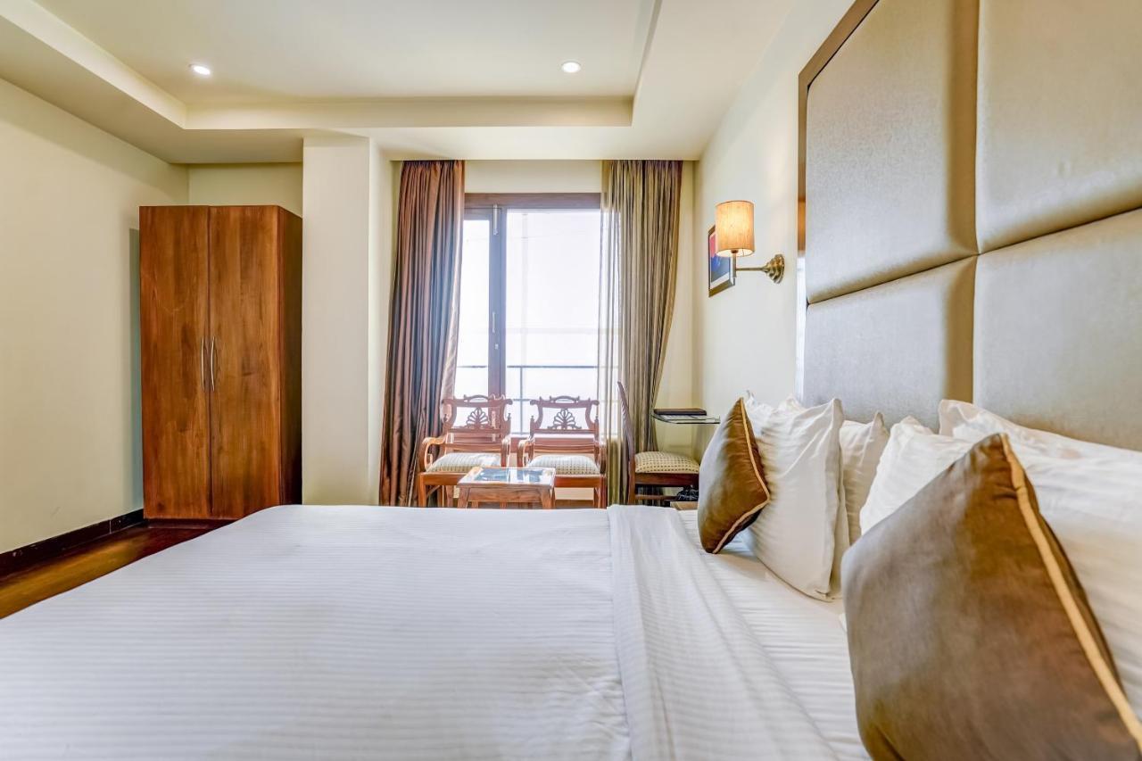 Townhouse 552Hotel Royal Court ชลันธระ ภายนอก รูปภาพ