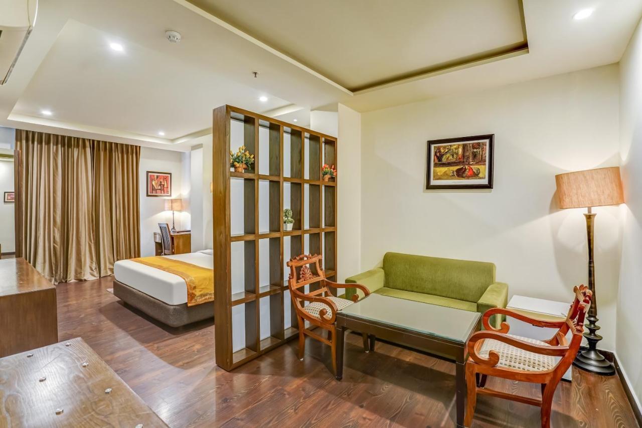 Townhouse 552Hotel Royal Court ชลันธระ ภายนอก รูปภาพ