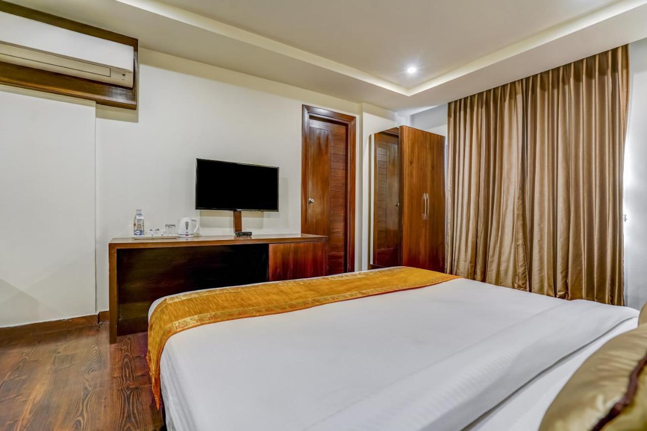 Townhouse 552Hotel Royal Court ชลันธระ ภายนอก รูปภาพ